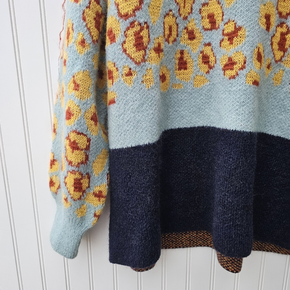 Chicsoul Leopard Patterned Sweater - Blue/Yellow/Rust 1XL - Picture 2 of 5